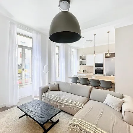 Cannes Vidal Rue Antibes Sncf Station 2 Mn 1 Bedroom New 2024 Quiet Building Hyper Center By Olam Properties